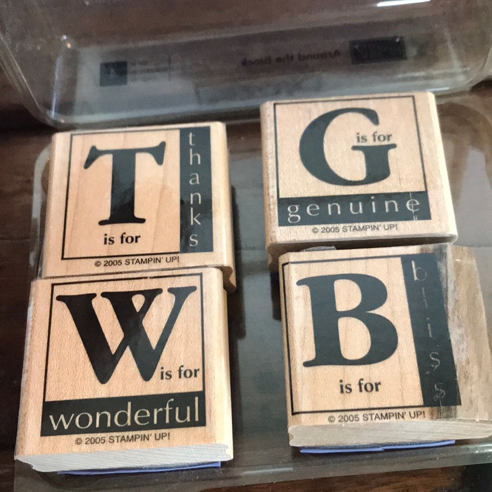 Set a four stamps around the block Stampin up!